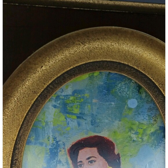 VTG 1963 Miniature Portrait Of Woman In Yellow Dress Blue Background Gold Frame - Picture 5 of 13
